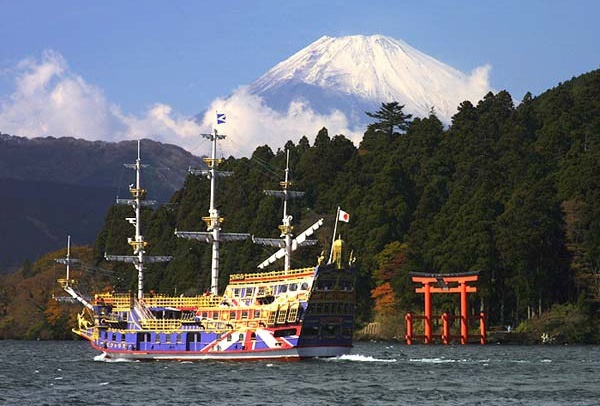 ПУТЕШЕСТВИЕ В ТОКИО И ХАКОНЕ